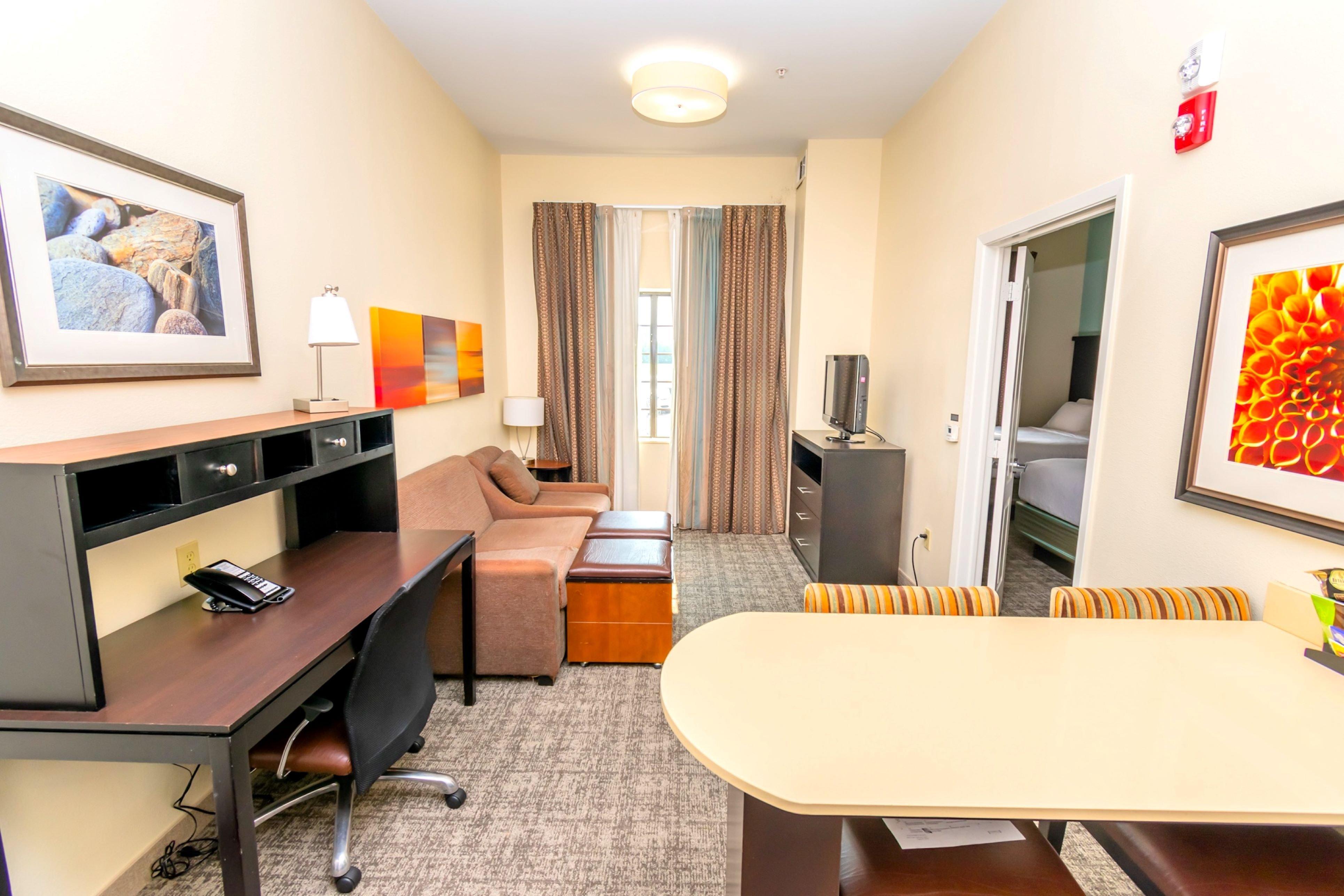 Staybridge Suites Houston - Iah Airport By Ihg Aldine Екстериор снимка